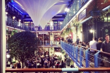 Kingly Court