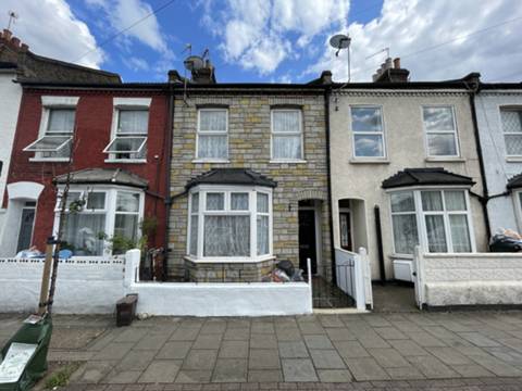  view of Fountain Road House