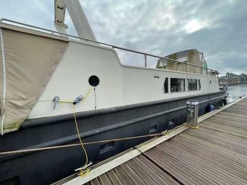  view of Imperial Wharf Moorings Houseboat