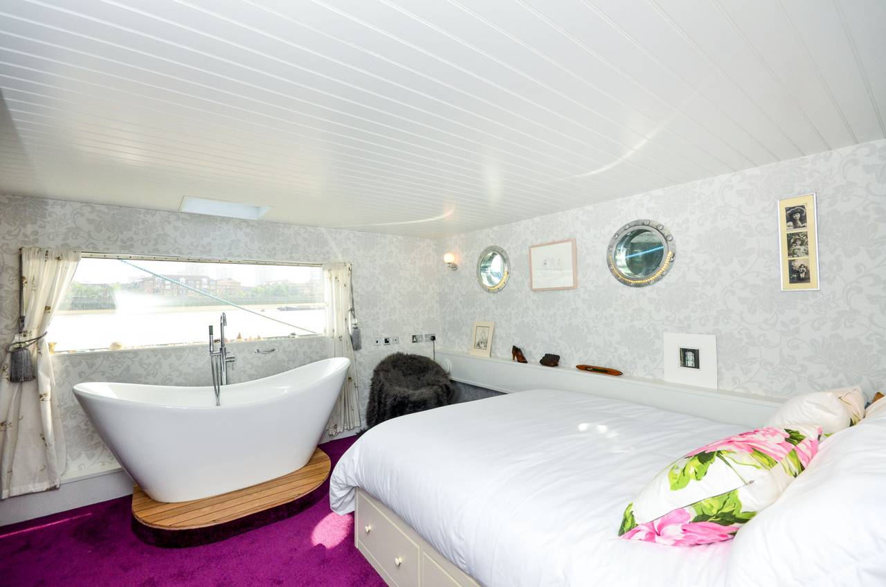 small, statement-bath, pink