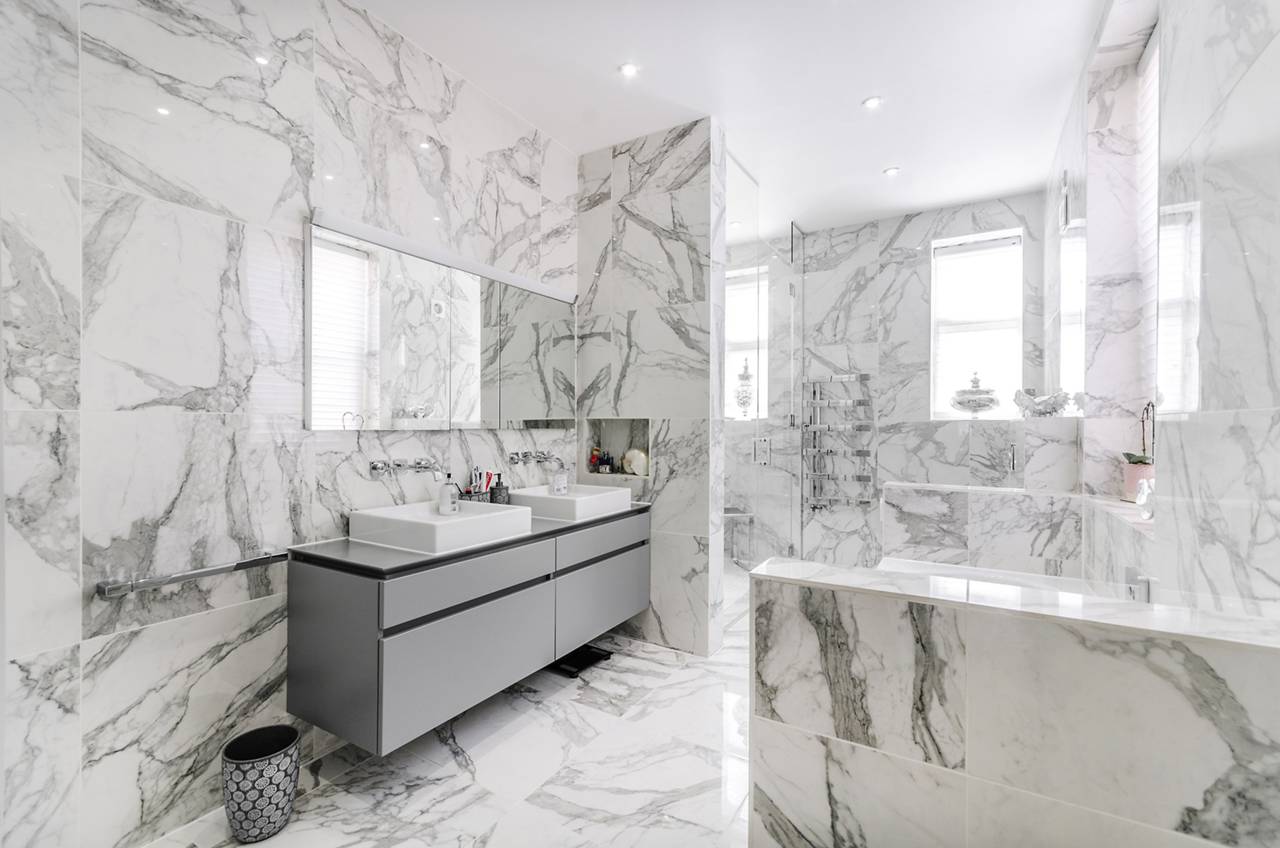 hotel-chic, contemporary, white