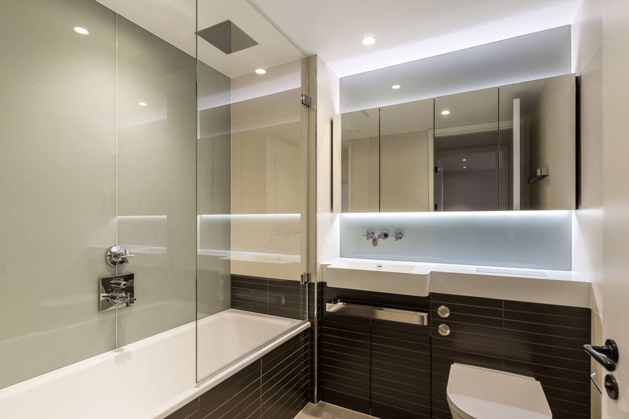 hotel-chic, contemporary, brown