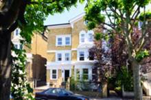 Altenburg Gardens, Clapham Junction Altenburg Gardens, Clapham Junction