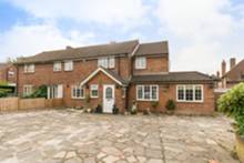 Latimer Close, Pinner Latimer Close, Pinner
