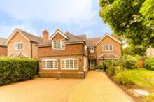 Vicarage Close., Worcester Park Vicarage Close., Worcester Park