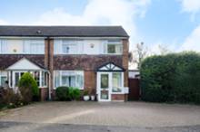 Fontwell Close, Harrow Weald Fontwell Close, Harrow Weald