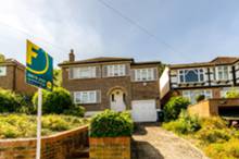 Ullswater Crescent, Kingston Vale Ullswater Crescent, Kingston Vale