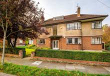 Grove Avenue, Sutton Grove Avenue, Sutton