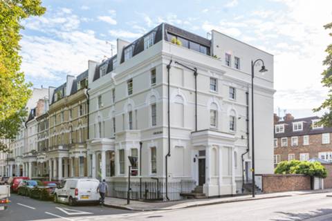 Exterior view of Elm Park Road Flat